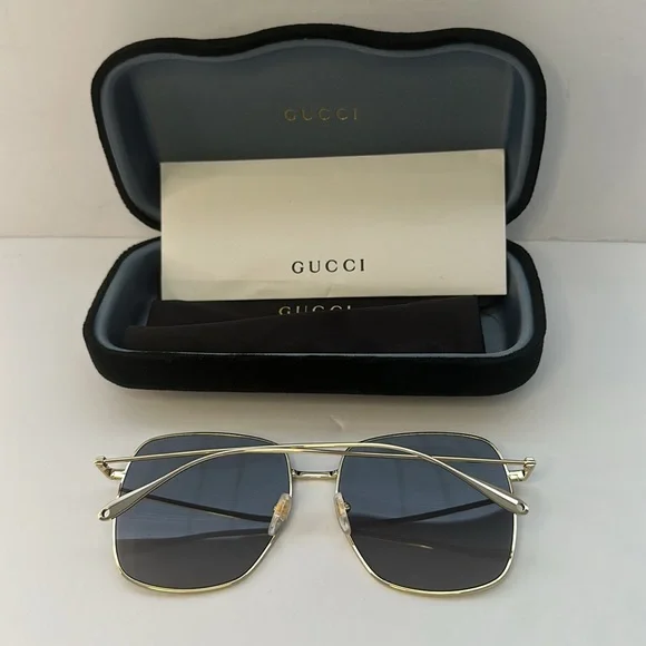 ? - New Authentic GUCCI GG1031S-001 59 Sunglass Woman Metal  display picture 1